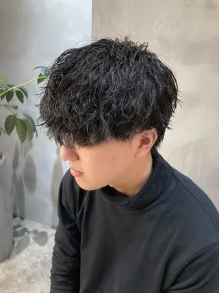 ショート パーマ メンズ 波巻きスパイラルパー マ/シャドウパーマ駿のヘアスタイル