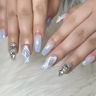 ネイル ❤️💛REBEST 京橋　nailのネイルデザイン