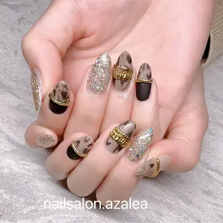 ネイル R inのネイルデザイン