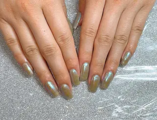 ネイル VIERU 🌈🎀💖のネイルデザイン