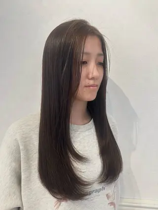 ロング 山口 珠莉のヘアスタイル