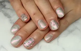 ネイル マツエク・マツパ アイブロウ Nail&eye Belire 新宿のネイルデザイン