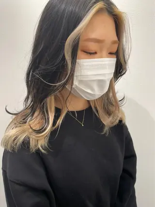 ロング ili 梅田のヘアスタイル