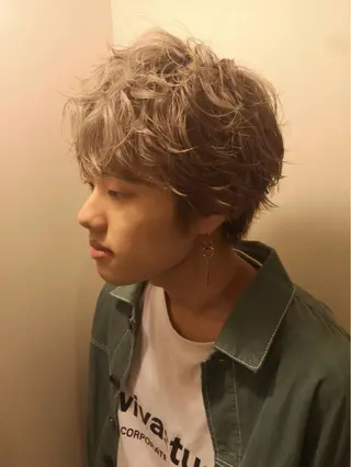 ショート カラー メンズ スパイキー/フェザー /波巻き/かいとのヘアスタイル