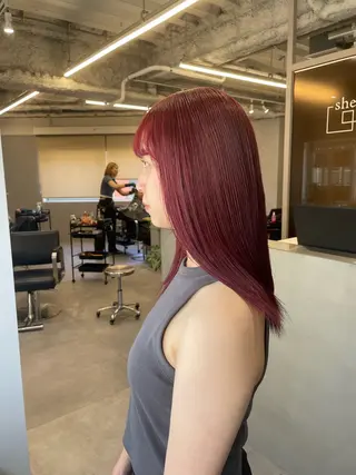 ミディアム カラー yui/ layer cutのヘアスタイル