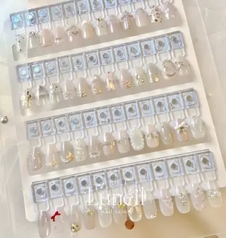 ネイル Luneil VIP Deskのネイルデザイン