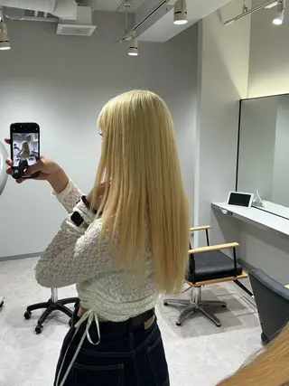 ロング ryona🎀 /ボブ/ブロンドのヘアスタイル