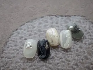 ネイル glaNje部谷 (オーナー)のネイルデザイン