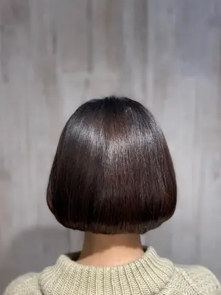 ショート カラー 安藤 真由のヘアスタイル