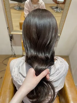 ロング カラー asuka‪‪‎🤍 Lita 1Fのヘアスタイル