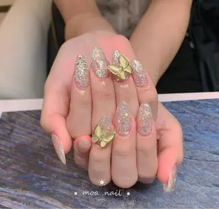 ネイル MoaNail🫶 Yoshiのネイルデザイン