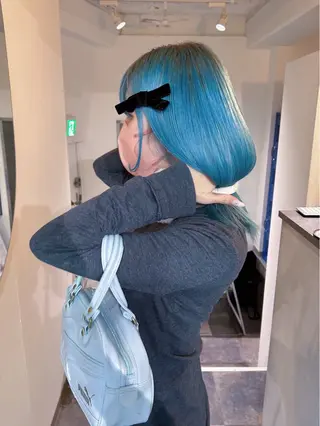 ミディアム カラー IDE AYANEのヘアスタイル