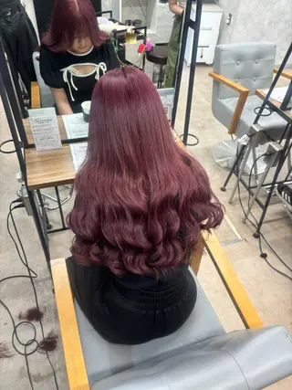 ロング カラー ギャル/ハイトーン 特化/ルイヤのヘアスタイル