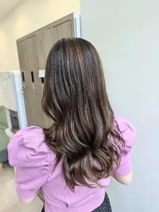 カラー セミロング 🌼 AIKO🌼のヘアスタイル