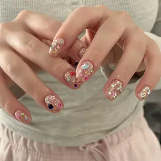 ネイル 🎼CAFUNÉ_ TOKYO.•*¨のネイルデザイン