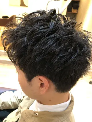 ショート メンズ Noyヨシモト ヒロトのヘアスタイル