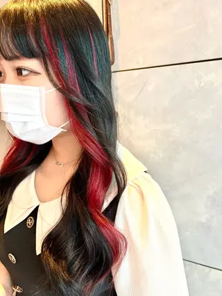 ロング カラー ヘアアレンジ 🌈インナーカラー ‘ショウマ’🌈のヘアスタイル
