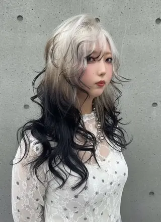 ロング カラー ホワイト系はお任せ /ブリーチ/店長岩崎のヘアスタイル