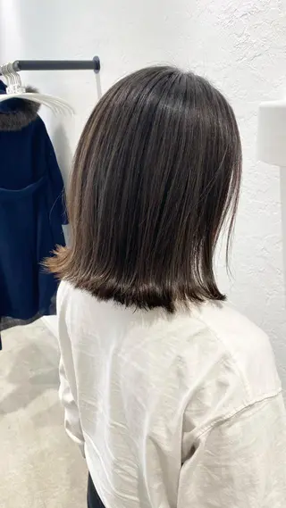 ミディアム 艶カラー/韓国風ヘア 🩵shioneのヘアスタイル