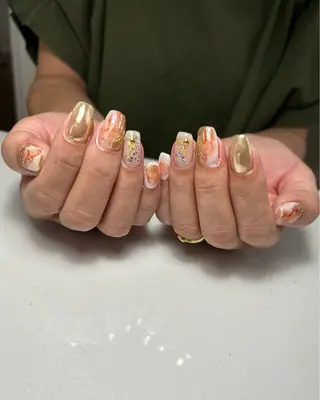 ネイル Felice 萩原のネイルデザイン