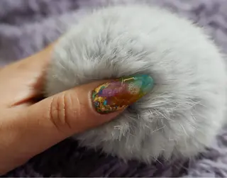 ミディアム めぐみのネイルサロン スタッフ練習のネイルデザイン