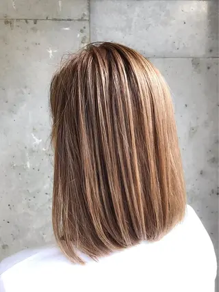 ミディアム カラー シールエクステ 🪽CHIAKIのヘアスタイル