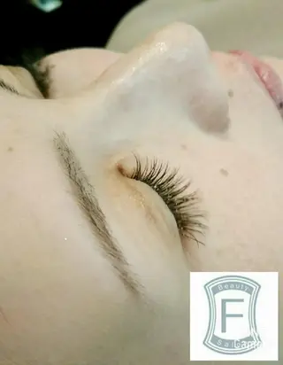 マツエク・マツパ アイラッシュサロンＦＲＡＵ(フラウ)所属・國田 裕美子のマツエク・マツパデザイン