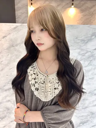 ロング カラー Via 京都烏丸所属・RINA/ハイトーン /レイヤー/髪質改善のヘアスタイル