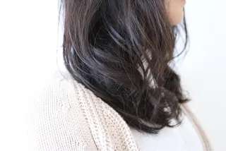セミロング atelier RICOのヘアスタイル