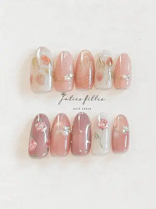 ネイル ジョリフィーユ 中出のネイルデザイン