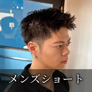 ショート メンズ メンズサロンOVER 町田店[学生限定]の眉毛・アイブロウイメージ