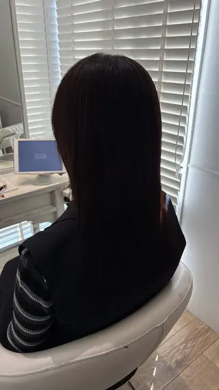 ロング カラー 似合わせ 顔周りYUUGAのヘアスタイル