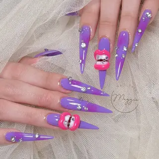 ネイル Maggie Nail🦩のネイルデザイン