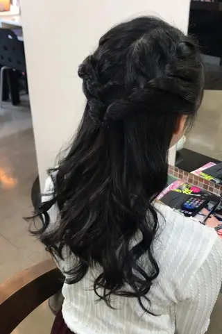 ロング ヘアアレンジ 烏山 達也のヘアスタイル