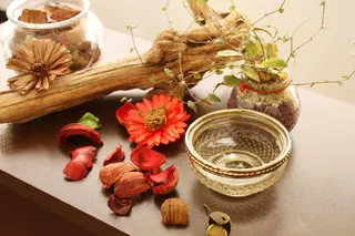 MYBiBiD" 肩こり腰痛・小顔ケアのエステ・リラクイメージ