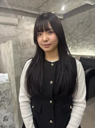 カラー KUBO HADUKIのヘアスタイル