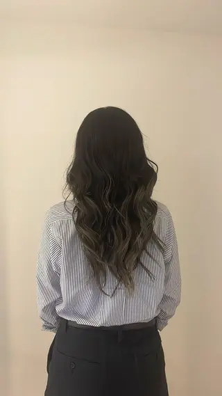 ロング カラー 🦋カラーモデル募集 🦋荒木彩花のヘアスタイル