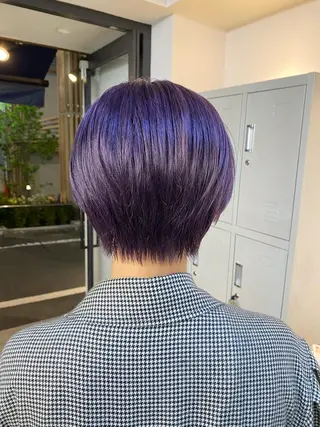 ショート カラー Flamme Annaのヘアスタイル