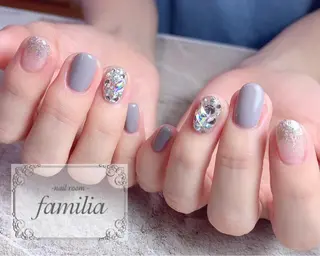 ネイル -nailroom- familiaのネイルデザイン