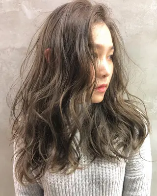 セミロング カラー 北間 寛哉のヘアスタイル