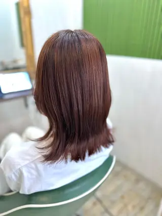 ミディアム カラー 矢内 結菜のヘアスタイル