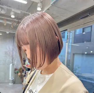 ショート ユイナ 🕊NaVI ベージュ/透明感のヘアスタイル