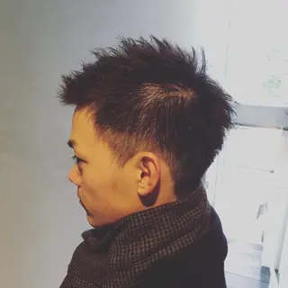 ショート メンズ パピヨンロゼ 髪質改善/酸性のヘアスタイル