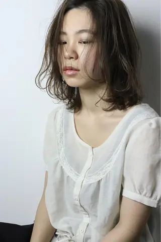 ミディアム hair & relax hau'oli所属・佐山 眞紀のヘアスタイル