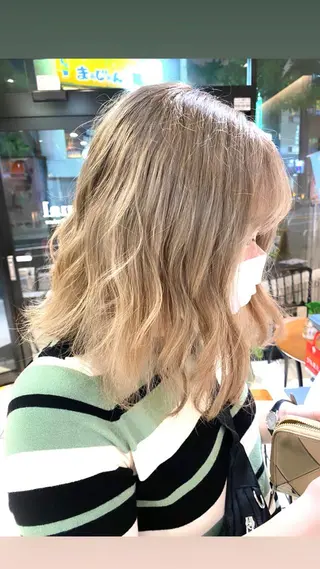 ミディアム カラー ✨髪質改善専門店✨ QOLU✨のヘアスタイル