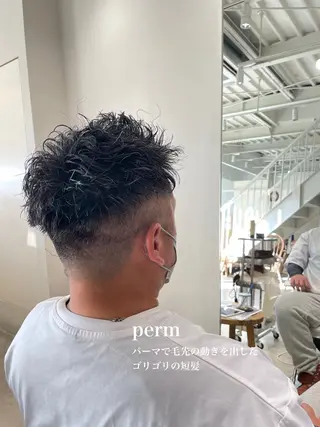 メンズ 峯崎 葵のヘアスタイル