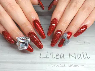 ネイル Li'leaNail AINAのネイルデザイン