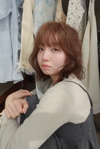 ミディアム カラー パーマ 長谷 若奈のヘアスタイル