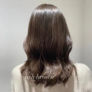ミディアム カラー DAIKIベージュ 🍂レイヤーカットのヘアスタイル