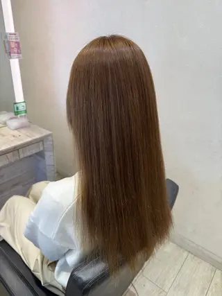 ロング NYNY四條畷 嶌野衣純のヘアスタイル